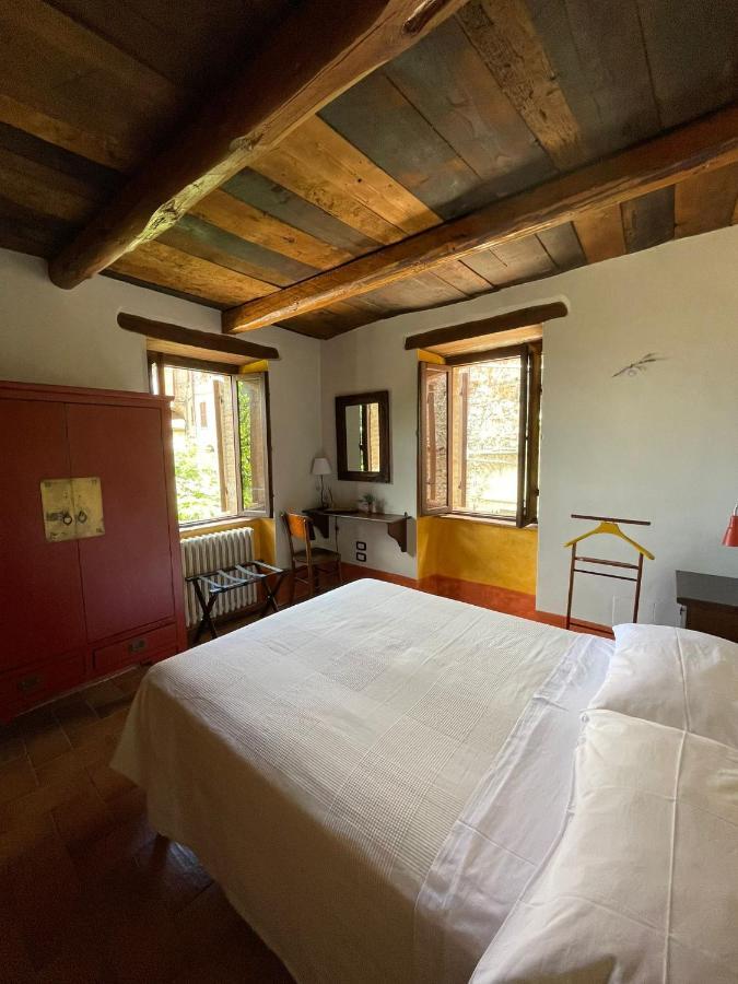 Qvintilianvs Bed & Breakfast Contigliano Bagian luar foto